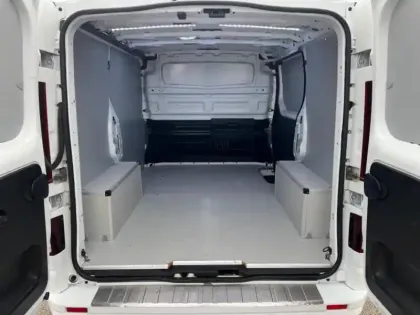 Photo 12 Renault Trafic  Fg L1H1 3T 2.0 Blue dCi 170ch Grand Confort EDC