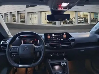 Photo 8 Citroën C4  PureTech 130ch S&S Shine