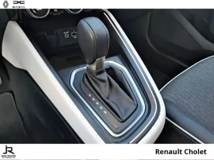 Photo 5 Renault Clio  1.6 E-Tech hybride 145ch Techno