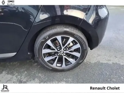 Photo 7 Renault Clio  1.6 E-Tech hybride 145ch Techno