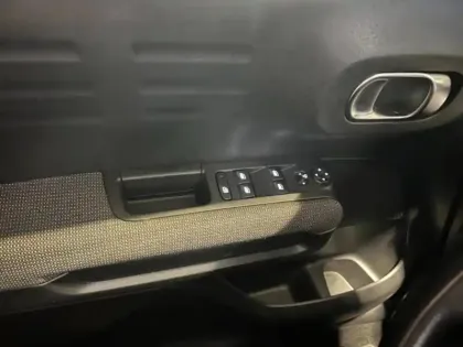 Photo 10 Citroën C3 Aircross  PureTech 110ch S&S Shine