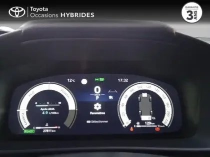 Photo 13 Toyota C-HR  1.8 Hybride 140ch Design NG23