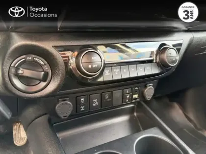 Photo 13 Toyota Hilux  2.8 D-4D 204ch X-Tra Cabine Légende 4WD BVA MY24