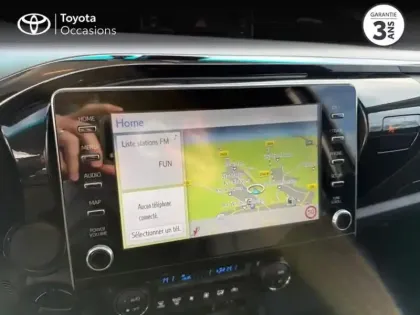 Photo 10 Toyota Hilux  2.8 D-4D 204ch X-Tra Cabine Légende 4WD BVA MY24