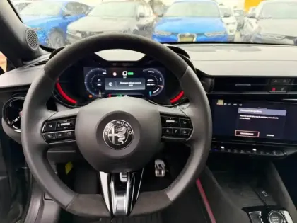 Photo 10 Alfa Romeo Junior  Elettrica 156ch Speciale