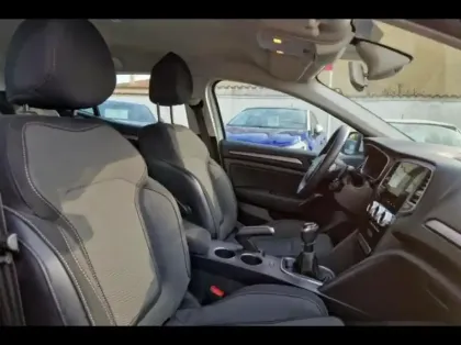 Photo 9 Renault Megane  1.5 Blue dCi 115ch Evolution -23