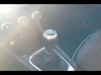 Photo 11 Renault Captur  1.0 TCe 90ch Techno