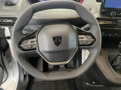 Photo 14 Peugeot Partner  X-TREK DANGEL  650kg130ch S&S Pack Premium Connect