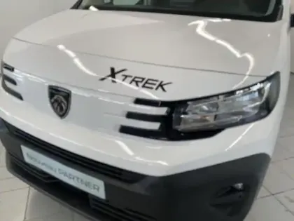 Photo 10 Peugeot Partner  X-TREK DANGEL  650kg130ch S&S Pack Premium Connect