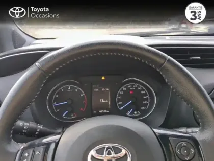 Photo 12 Toyota Yaris  110 VVT-i Collection 5p