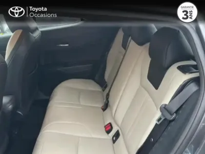 Photo 11 Toyota C-HR  184h Collection 2WD E-CVT MY22