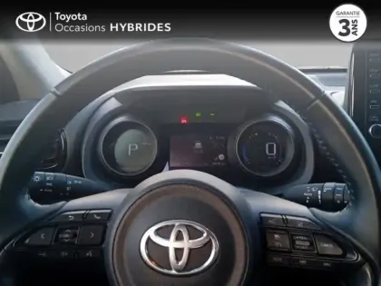 Photo 12 Toyota Yaris  116h Design 5p MY22
