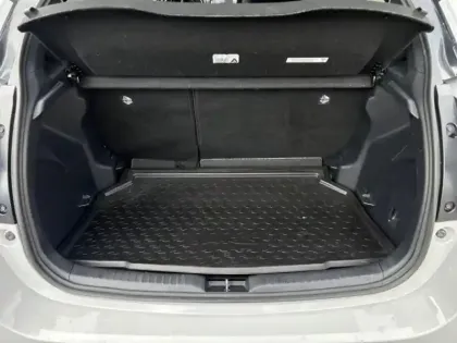 Photo 13 Toyota Yaris  116h GR Sport 5p MY22