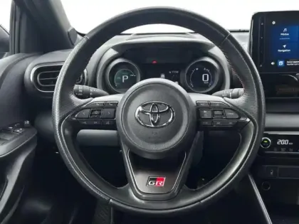 Photo 11 Toyota Yaris  116h GR Sport 5p MY22