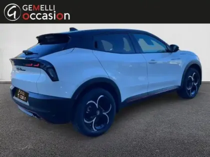 Photo 10 Alfa Romeo Junior  1.2 Ibrida 136ch Speciale DCT6