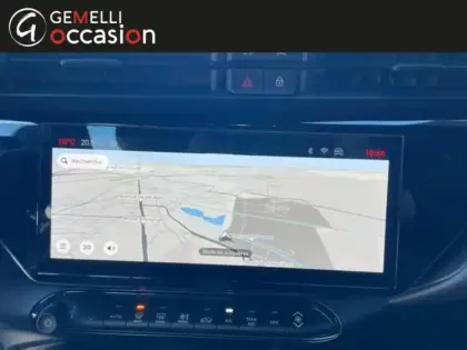 Photo 8 Alfa Romeo Junior  1.2 Ibrida 136ch Speciale DCT6