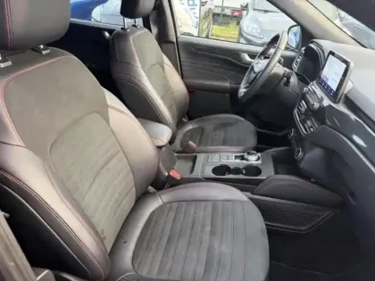 Photo 10 Ford Kuga  2.5 Duratec 190ch FHEV ST-Line X BVA i-AWD