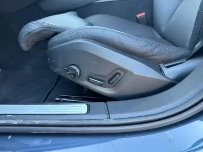 Photo 11 Volvo V60  T6 AWD 253+145ch Plus Style Dark Geartronic 8