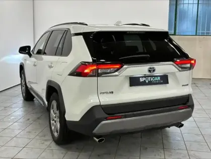 Photo 8 Toyota Rav4  Hybride 218ch Dynamic 2WD