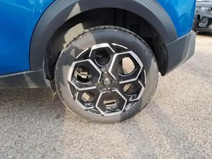 Photo 10 Citroën C3  1.2 Turbo 100ch MAX