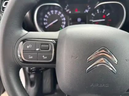 Photo 13 Citroën C3 Aircross  PureTech 110ch S&S Shine