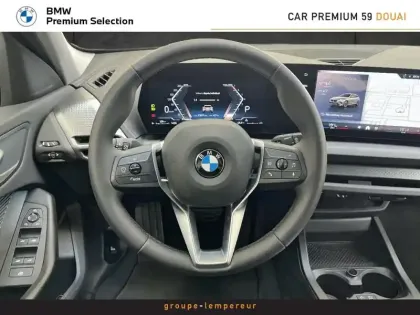Photo 10 BMW Serie 1 Série 1 120A 170ch M Sport Design DKG7