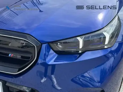 Photo 55 BMW Serie 5 M5 Touring 4.4 V8 PHEV 727ch (585+197)