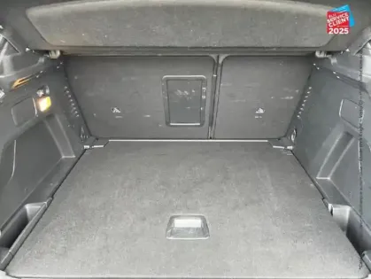 Photo 13 Peugeot 3008  Hybrid 136ch Allure Pack e-DCS6