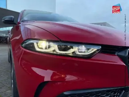 Photo 12 Alfa Romeo Tonale  1.5 Hybrid 130ch Veloce TCT