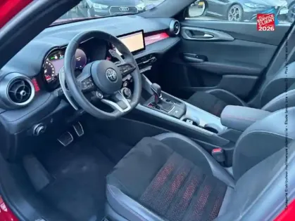 Photo 14 Alfa Romeo Tonale  1.5 Hybrid 130ch Veloce TCT