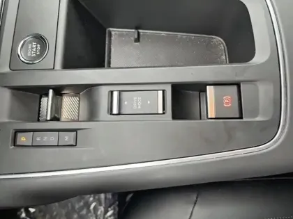 Photo 13 Citroën C5 aircross  1.2 Hybride 145ch MAX boite automatique