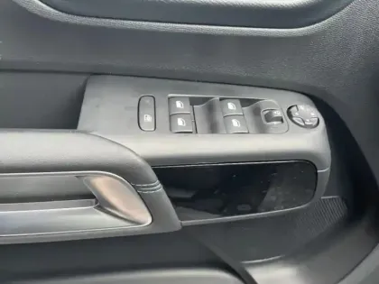 Photo 11 Citroën C5 aircross  1.2 Hybride 145ch MAX boite automatique