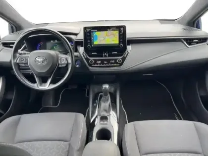 Photo 10 Toyota Corolla  122h Dynamic Business + Programme Beyond Zero Academy MY22