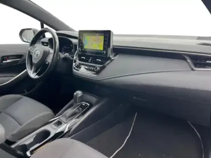 Photo 13 Toyota Corolla  122h Dynamic Business + Programme Beyond Zero Academy MY22