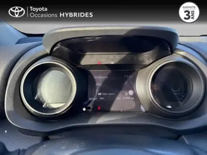 Photo 13 Toyota Yaris  Cross 116h Dynamic MY22