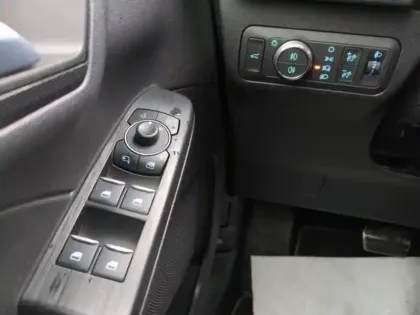 Photo 13 Ford Kuga  2.5 Duratec 190ch FHEV E85 ST-Line X BVA