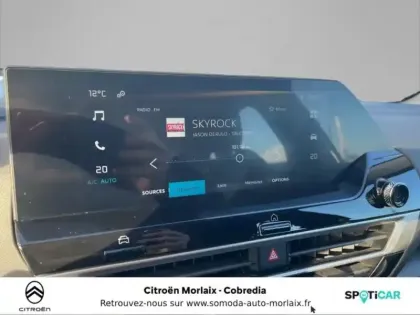 Photo 12 Citroën C4  Moteur électrique 136ch (100 kW) Feel Automatique