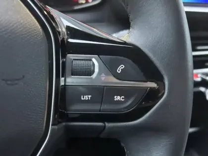 Photo 14 Peugeot 208  1.2 PureTech 75ch S&S Style