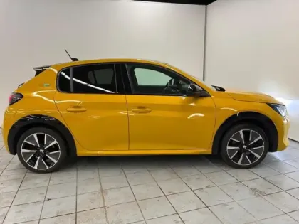 Photo 5 Peugeot 208  e- 136ch GT