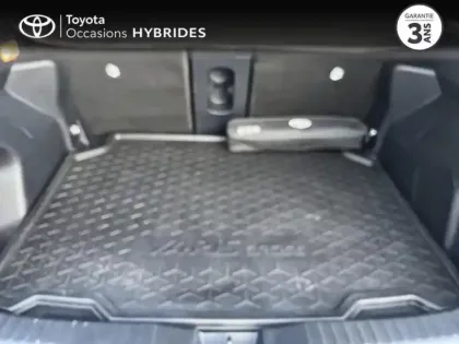 Photo 9 Toyota Yaris  Cross 116h Design Pack Cargo