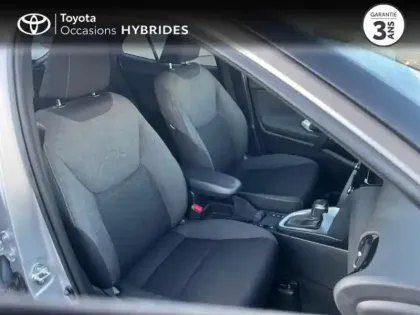 Photo 5 Toyota Yaris  Cross 116h Design Pack Cargo