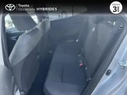 Photo 11 Toyota Yaris  Cross 116h Design Pack Cargo