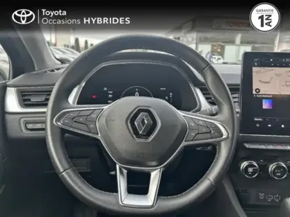 Photo 8 Renault Captur  1.6 E-Tech hybride 145ch Techno