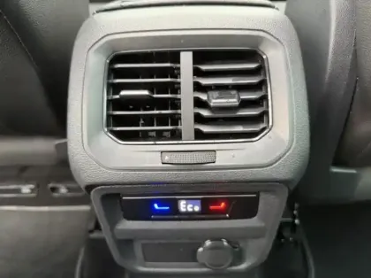 Photo 10 Volkswagen Tiguan  1.4 eHybrid 245ch R-Line DSG6