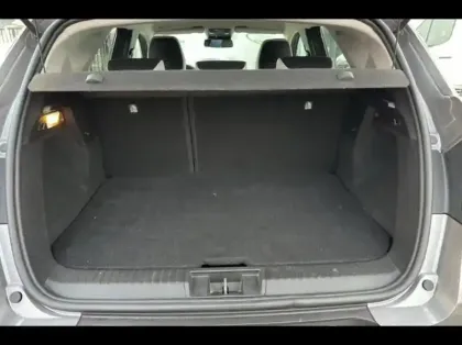 Photo 11 Renault Captur  1.6 E-Tech hybride rechargeable 160ch Intens -21