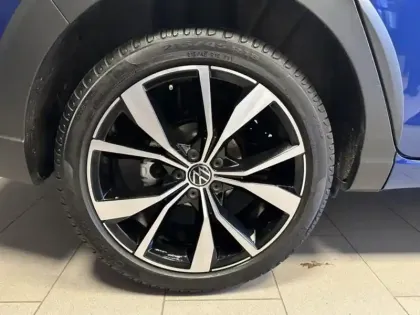 Photo 12 Volkswagen Taigo  1.0 TSI 116ch R-Line Edition DSG7