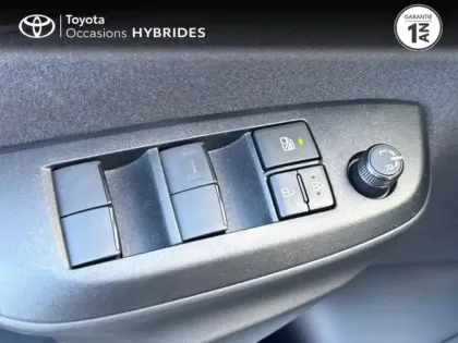 Photo 13 Toyota Yaris  Cross 116h Dynamic MY25