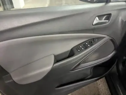 Photo 9 Opel Crossland X  1.2 Turbo 110ch Design 120 ans Euro 6d-T