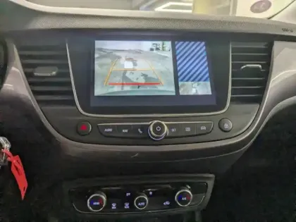 Photo 12 Opel Crossland X  1.2 Turbo 110ch Design 120 ans Euro 6d-T