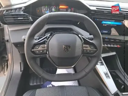 Photo 11 Peugeot 308  SW PHEV 180ch Allure e-EAT8